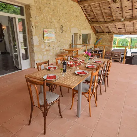 Prázdninový dům Spacious Holiday In With Garden